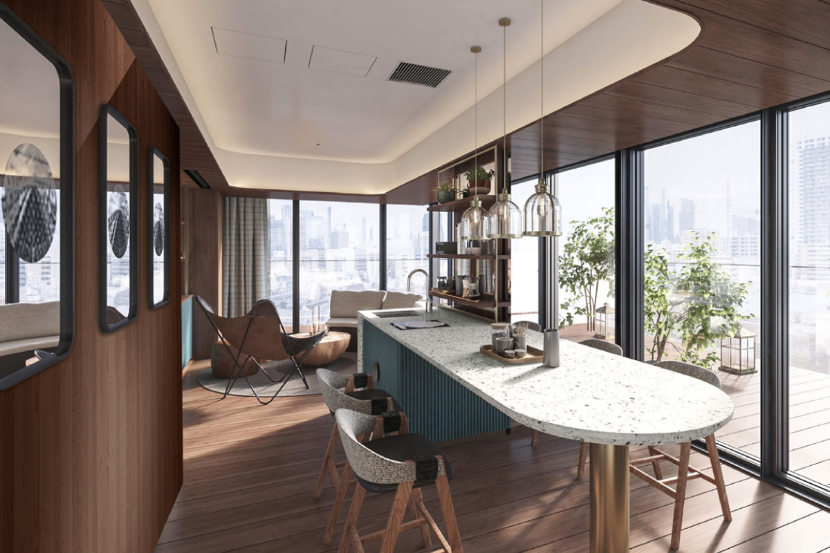 TRACKS-VIEW SUITE with BALCONY